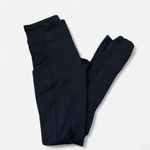 Black Lululemon leggings